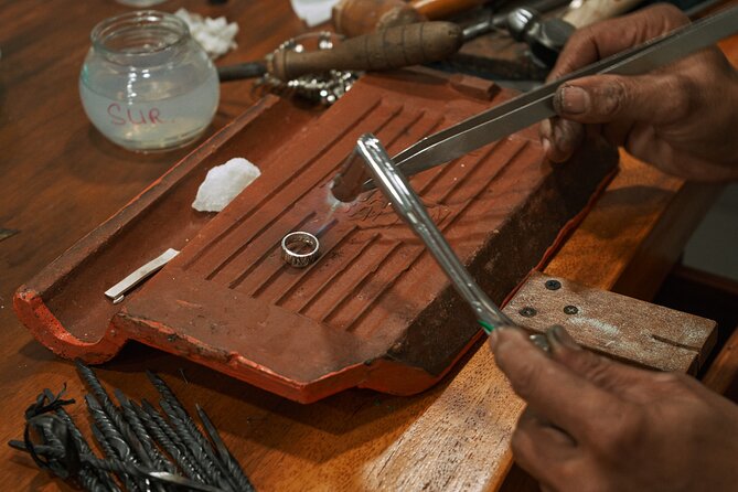 Ubud Town Center Silver Class - Create Your Own Silver Jewelry - Group size and comfort: why the class stays manageable