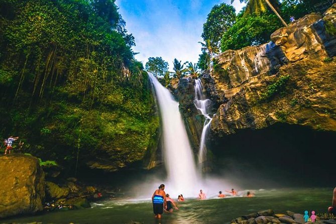 Ubud Trip, The Best of Ubud in a day - All Inclusive - Tirta Empul: holy-water cleansing at the right kind of pace