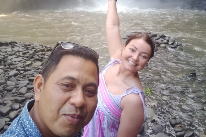 Ubud Waterfall Swing And Spring Temple Private Guided Tour - Entrance Fees, Lunch Costs, and the Real Total Price