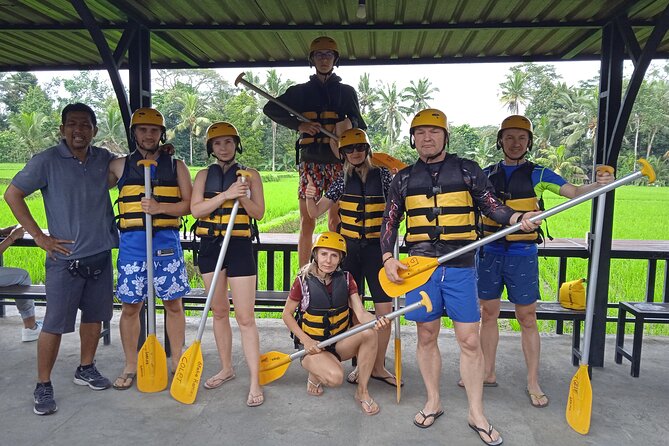 Ubud White Water Rafting on the Ayung River with Pickup & Lunch - Your Guides on the River: What It Feels Like When Someone Knows the Water