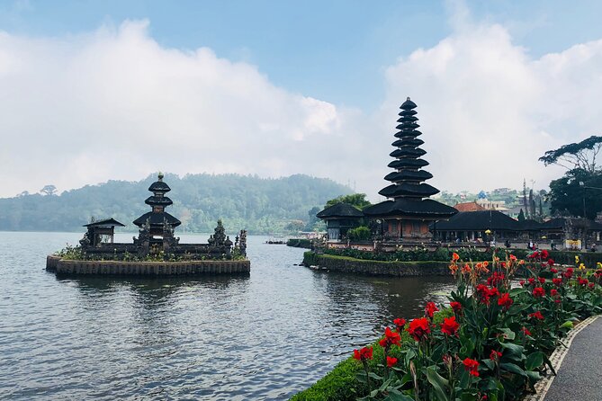 Ulun Danu Bratan Temple with Tanah Lot Sunset - Timing, crowds, and road reality from Seminyak