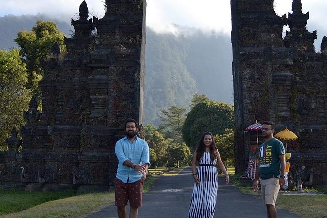 Ulun Danu Temple, Handara Gate, Wanagiri And Banyu Mala Waterfall - How the Day Fits Together Without Feeling Chaos