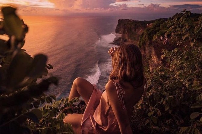 Uluwatu Instagram Tour: Unforgettable Beaches (Private & All-Inclusive) - Pickup, Wi‑Fi, and your guide: why the experience feels easy