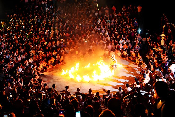 Uluwatu Sunset,Kecak Dance and Diner Seafood In Jimbaran - Timing, Traffic, and How to Protect Your Sunset Moment