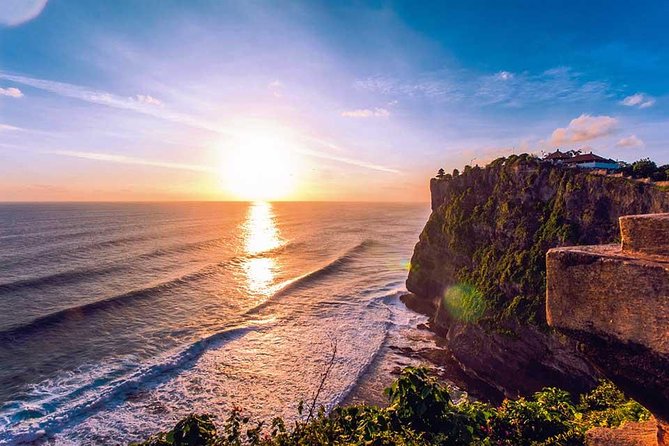 Uluwatu Surrounding: GWK- Padang Beach- Uluwatu Temple - Price and what you really get for $52