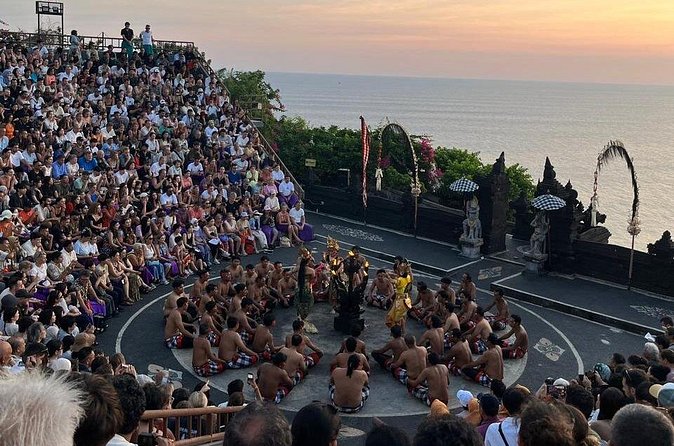 Uluwatu Temple Entrance & Kecak Dance Tickets - Duration, meeting point, and how the flow likely feels