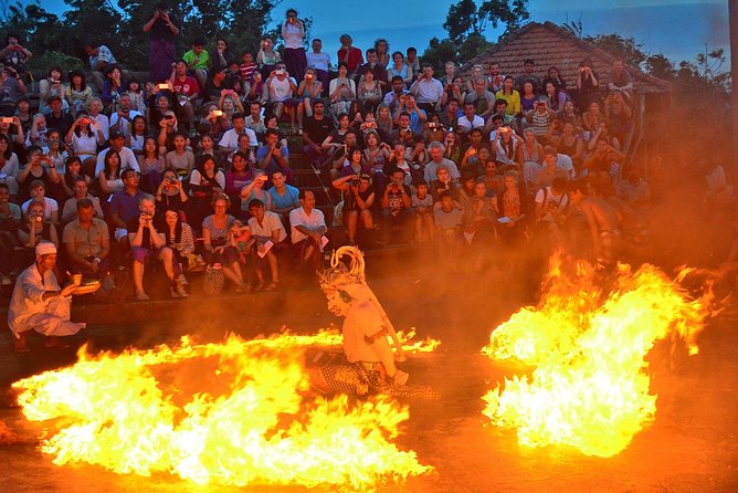 Uluwatu Temple & Kecak Fire Dance Tour - Practical tips to make the evening smoother