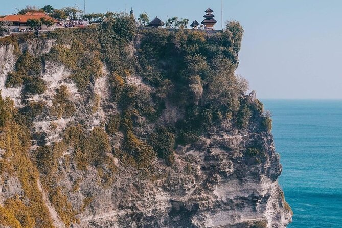 Uluwatu Temple Scenic Beaches and Fire Kecak Dance Tour - Morning Pickup in Seminyak: What a 10-hour day really feels like