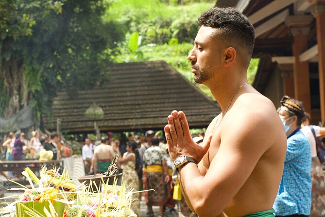 Vintage Volkswagen Bali Tour - Coffee Break and a Balinese Compound Culture Stop