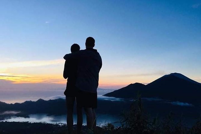 Watch the sunrise from the top of Mount Batur volcano - Should you book it? My straight advice